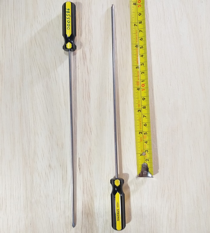 DESTORNILLADOR ESTRELLA 8 X 1/8 SKUT M/NEGRO AMARILLO