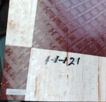 LINNOLIO ANTIDESLIZANTE CAFE BLANCO 24435 MATE 311-121