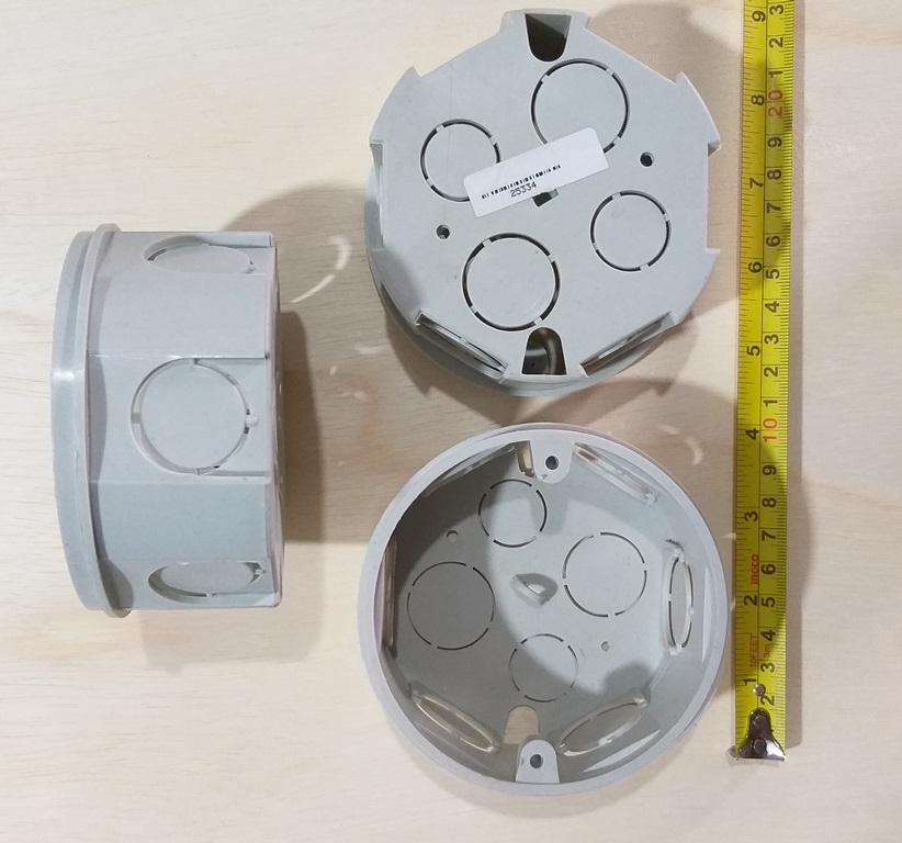 CAJETIN OCTOGONAL PLASTICO PF