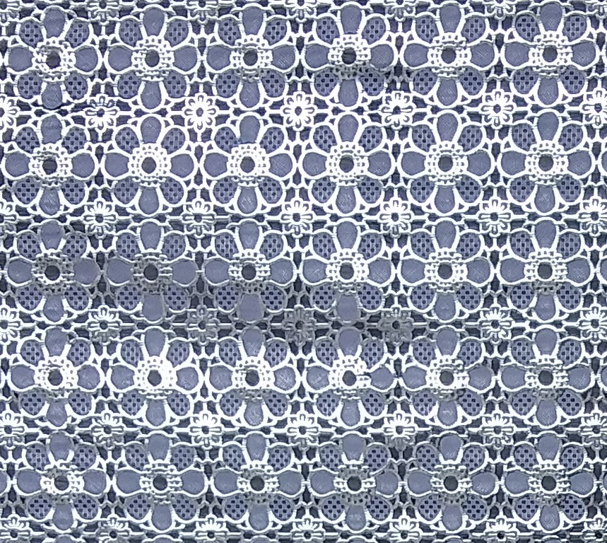 PLAST. MANTEL PLATEADO FLOR 1,37M*20M/R