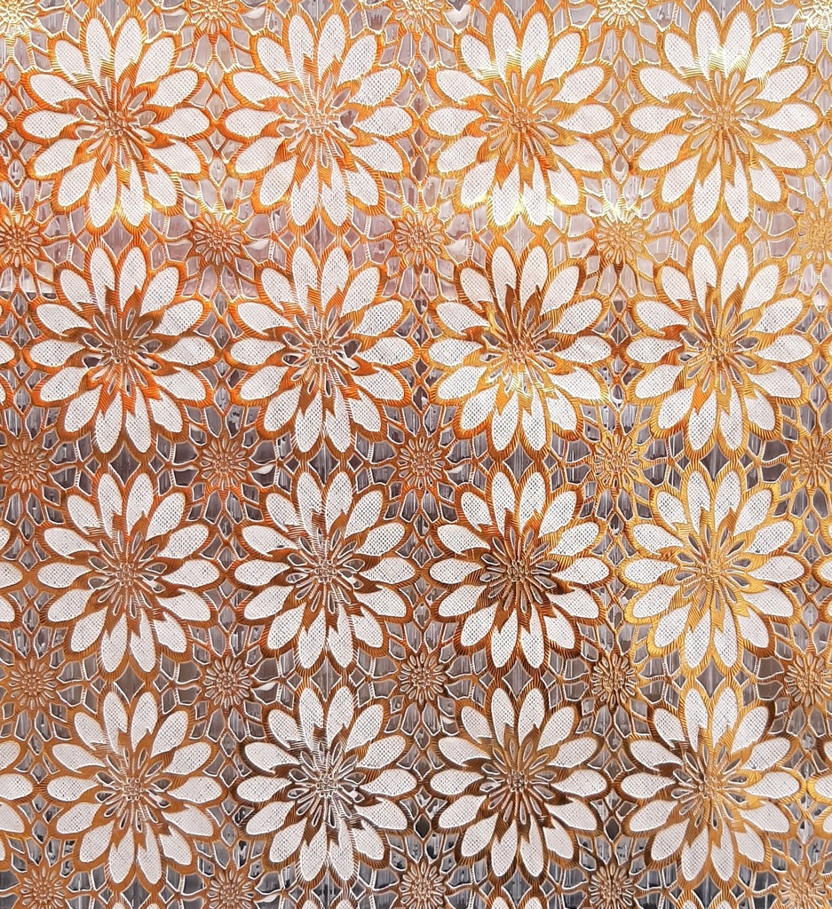 PLAST. MANTEL DORADO 1,37M*20M/R RB0318A