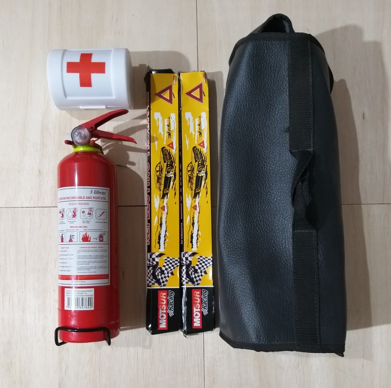 KIT D/SEGURIDAD CENTURY EXTING+TRIANG+BOT