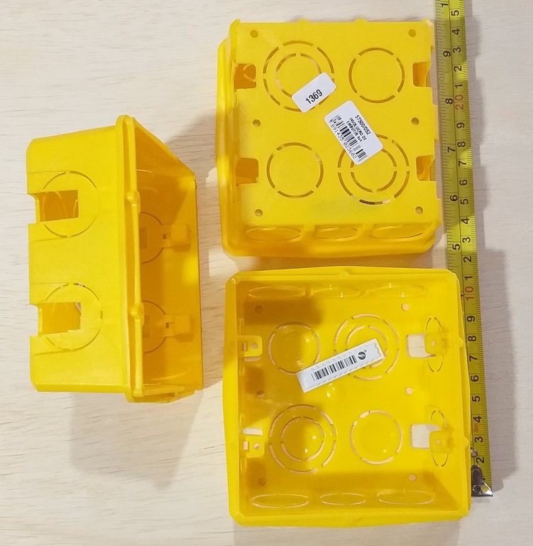 CAJETIN CUADRADO 4X4 TRAMONTINA