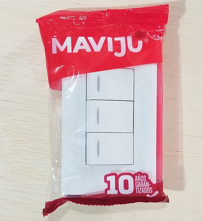 INTERRUPTOR TRIPLE 10A 125/250V BLANCO AQU