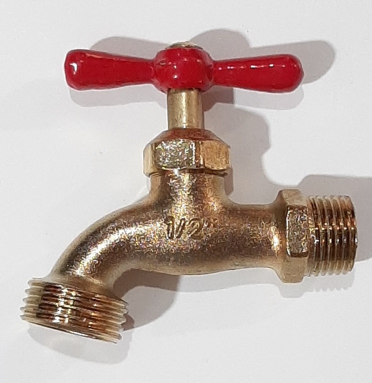 LLAVE PICO P/JARDIN DORADA CHINA