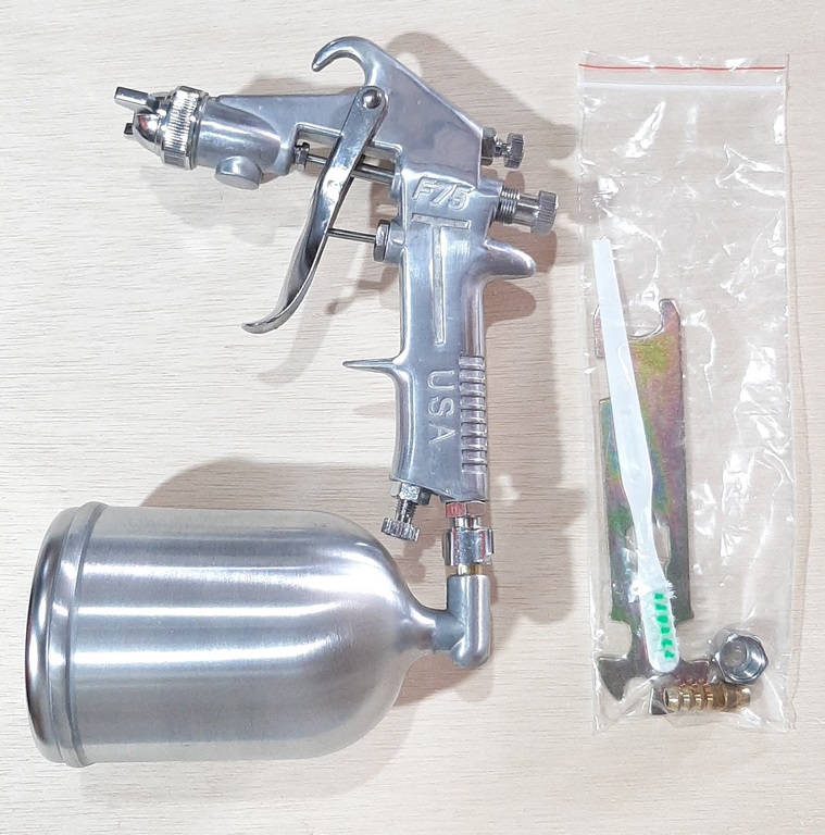 PISTOLA P/PINTAR 400ML F-75G GRAVEDAD NIQUELADA