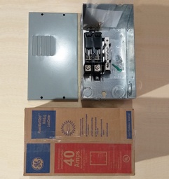 [62810] CAJA BREKER 2X4 G.E. USA